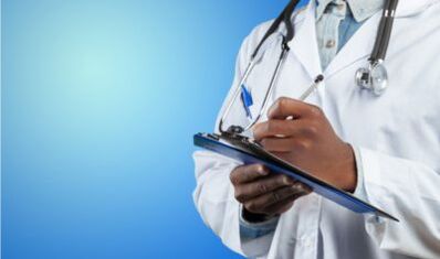 medikuak ohar bat egiten du